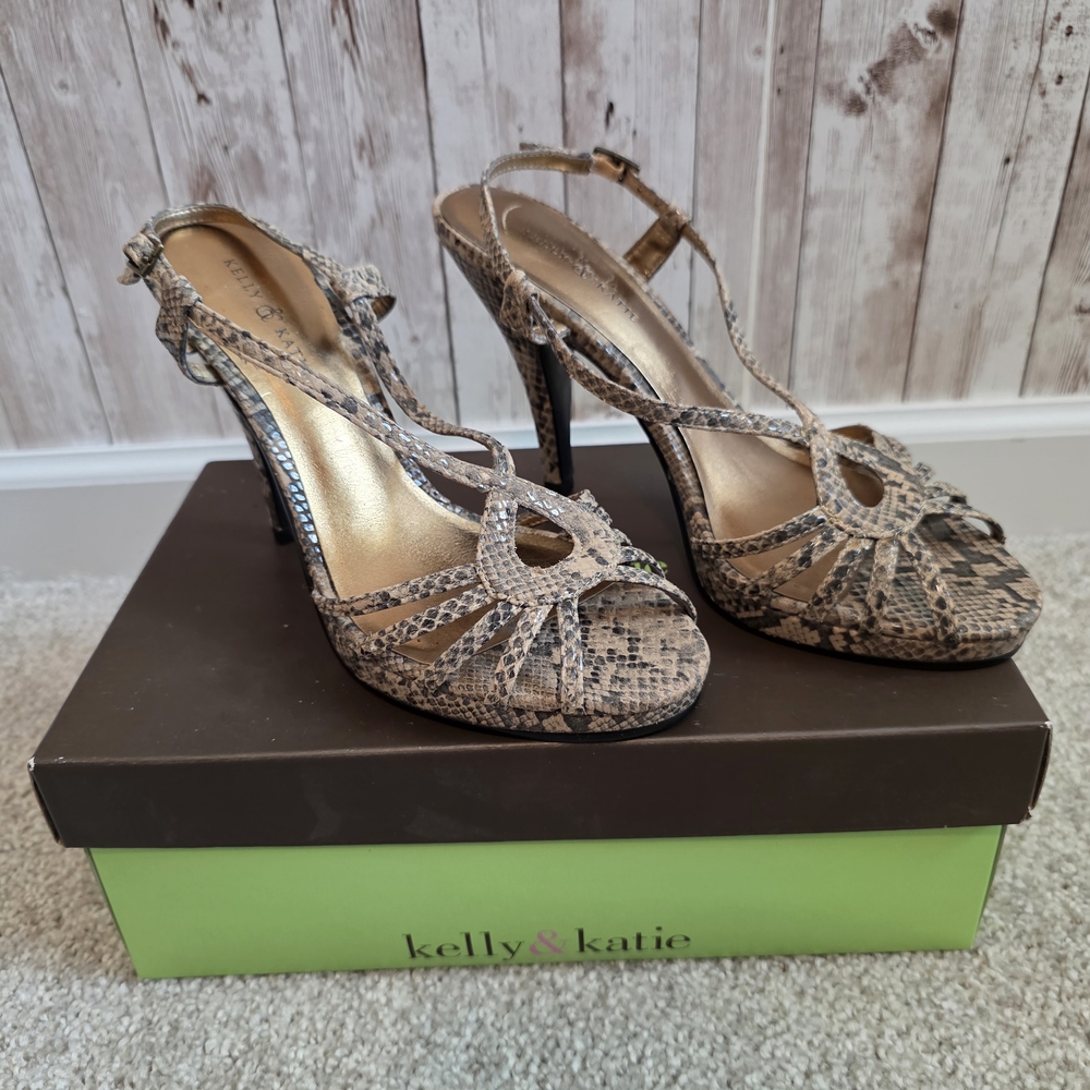 Kelly & Katie Beige Snakeskin Heels